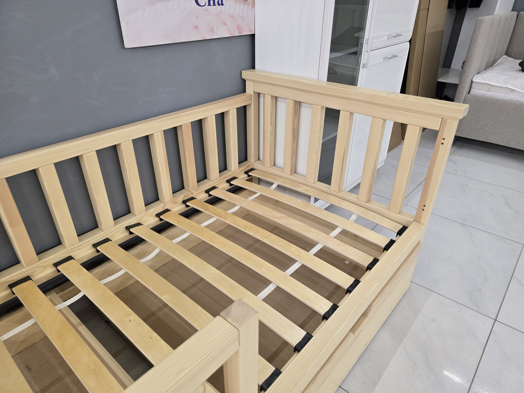 Кровать деревянная Лотос-5 с ящиками лак