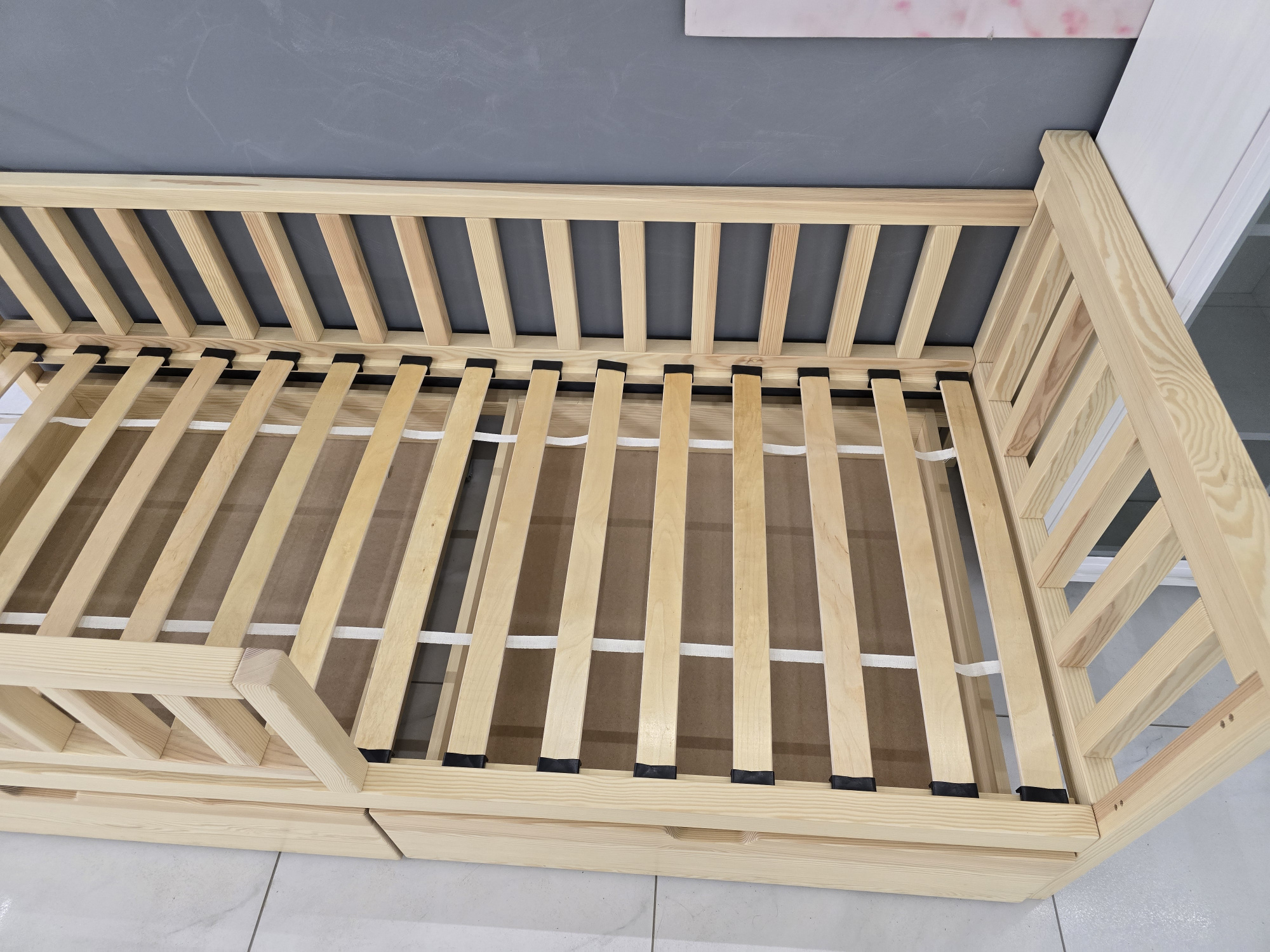 Кровать деревянная Лотос-5 с ящиками лак