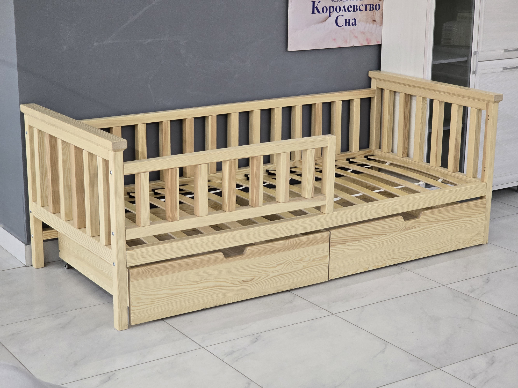 Кровать деревянная Лотос-5 с ящиками лак